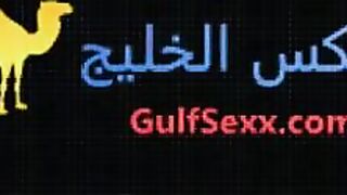 امة تنيكة اول مرة و هو مصدوم